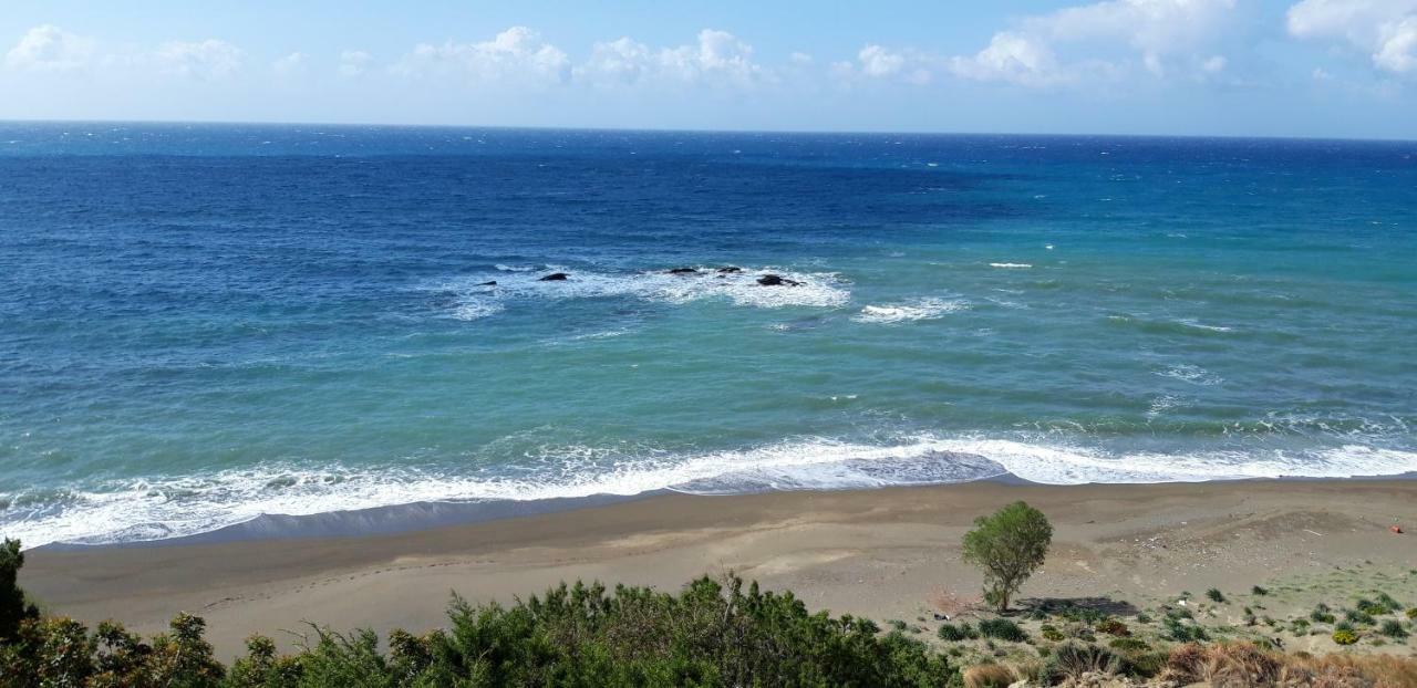 San Georgio Hotel Tsoutsouros  Bagian luar foto